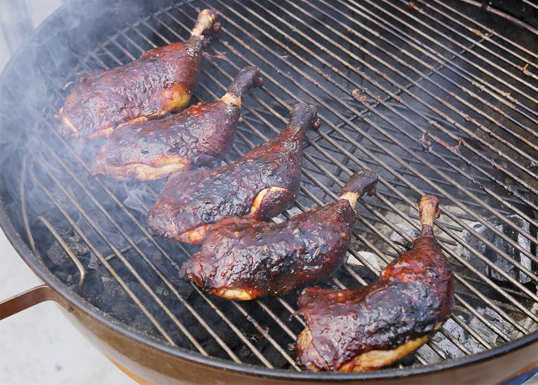 Andrew Zimmern Cooks: Barbecue Chicken - Andrew Zimmern