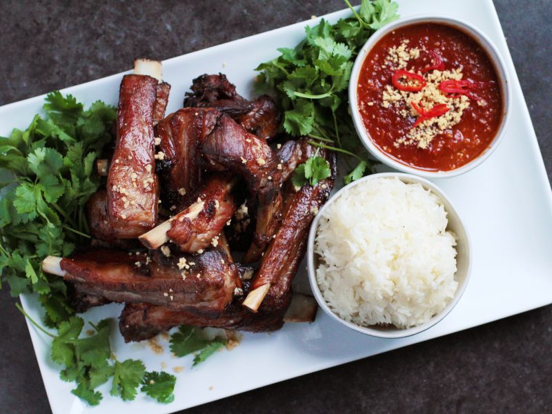 Andrew Zimmern's recipe for sous vide spare ribs