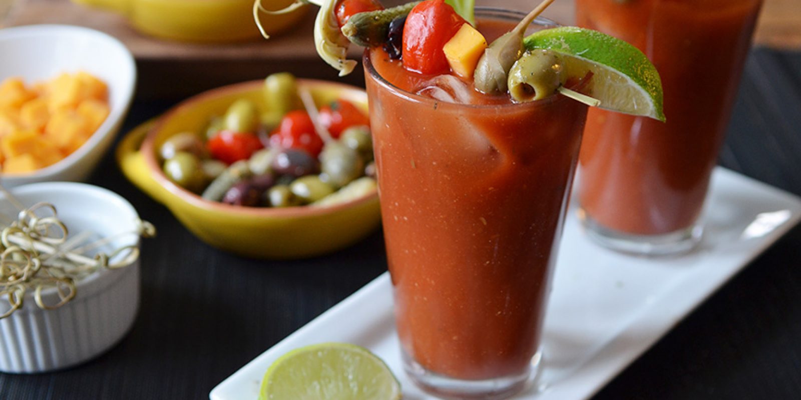 https://andrewzimmern.com/wp-content/uploads/Bloody-Mary1-1600x800.jpg