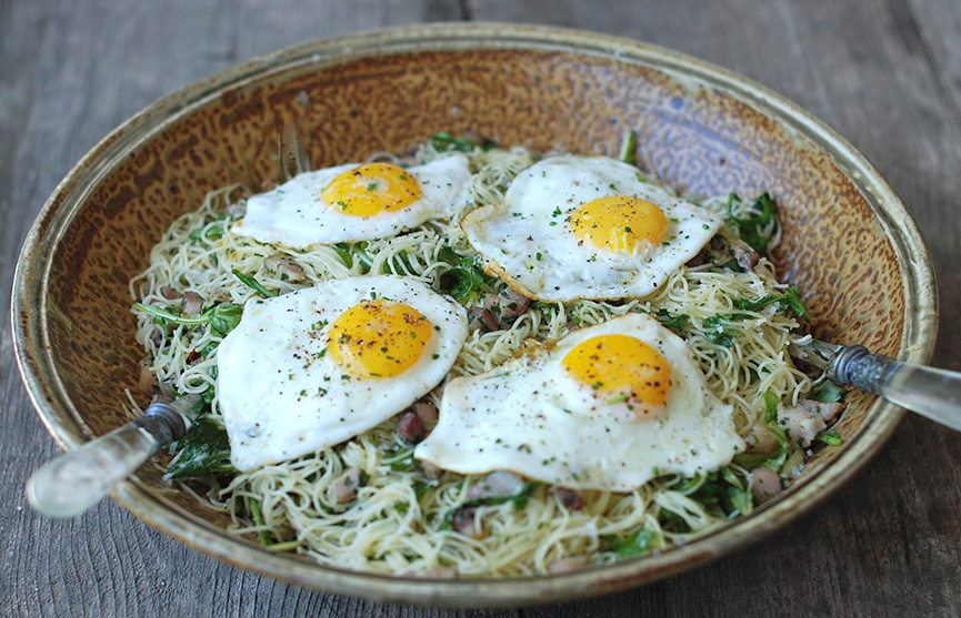 Spaghettini with Arugula, Pancetta, Herbs & Eggs - Andrew Zimmern