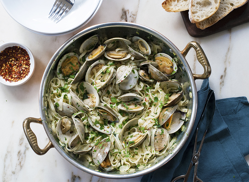 Linguine with clams