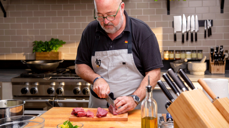 Andrew Zimmern's Free Knife Skills Course - Andrew Zimmern