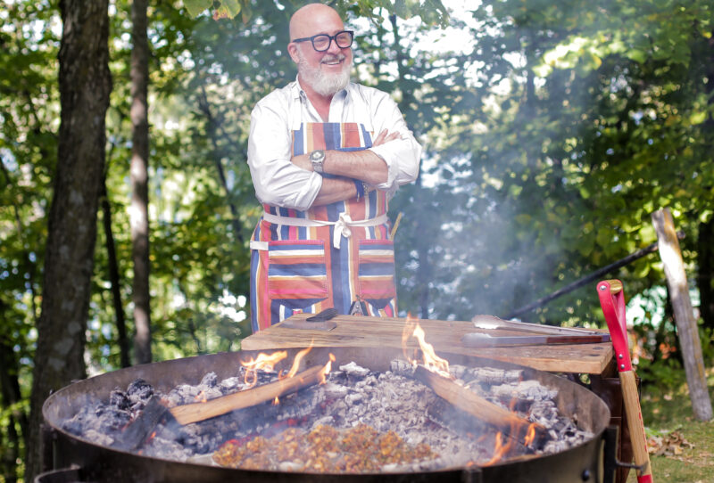 Andrew Zimmern cooks clams casino on Wild Game Kitchen.
